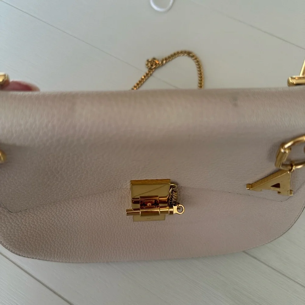 Chloe Beige Crossbody Bag with Gold Chain - Picture 6 of 8
